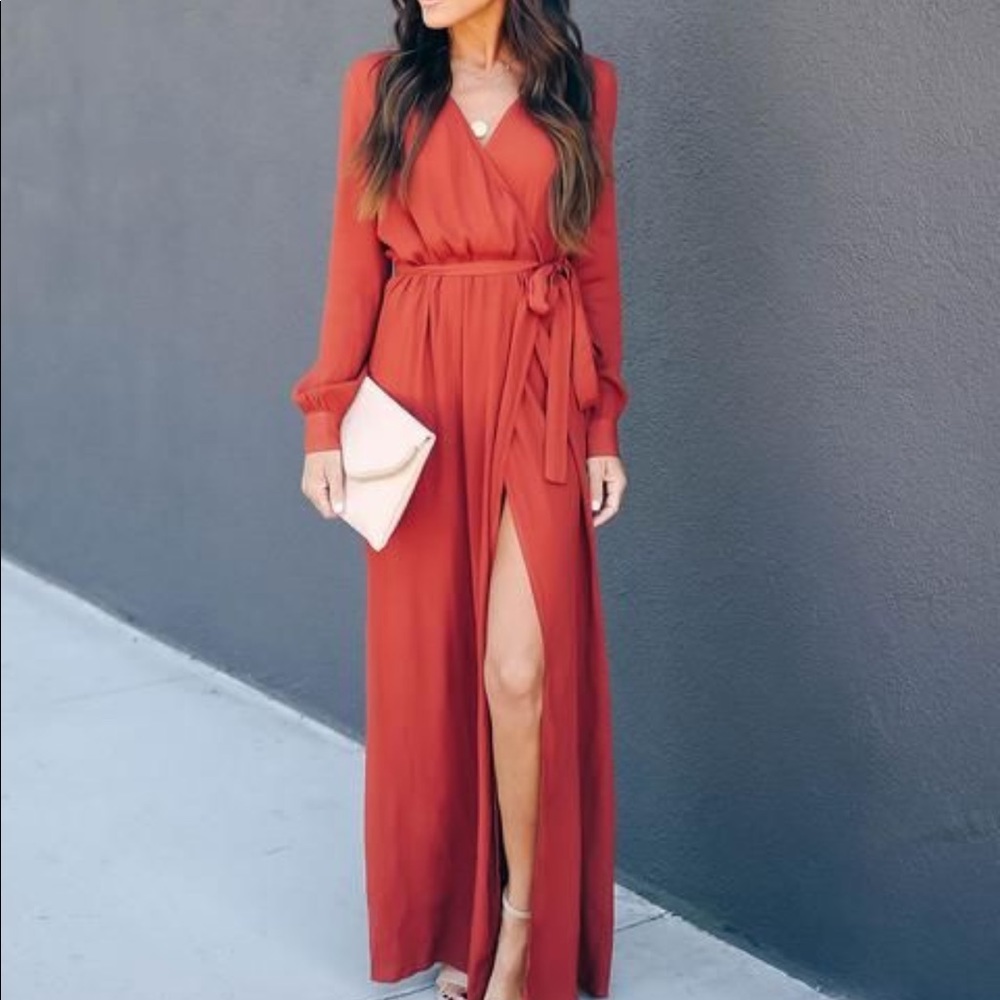 VICI long sleeved maxi. Size small